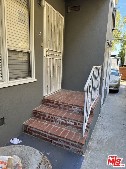 1245 Chelsea Ave in Santa Monica, CA - Building Photo - Building Photo