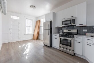 1841 N Kedzie Ave in Chicago, IL - Building Photo - Building Photo