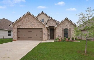 3346 Grand Lake Dr in Bossier City, LA - Building Photo