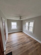 1106 Arthur Ave in Des Moines, IA - Building Photo - Building Photo