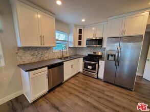 3915 Brighton Ave in Los Angeles, CA - Building Photo - Building Photo