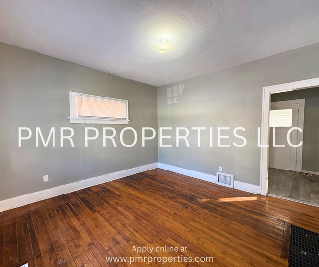 2210 Edmond St in St. Joseph, MO - Building Photo - Building Photo