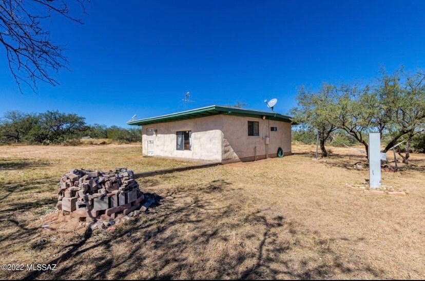 7295 W Indian Kitchen Rd in Sahuarita, AZ - Building Photo