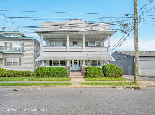398 Winola Ave in Kingston, PA - Building Photo - Building Photo