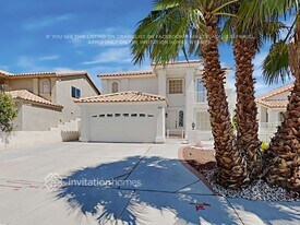 8336 Hollow Wharf Dr in Las Vegas, NV - Building Photo