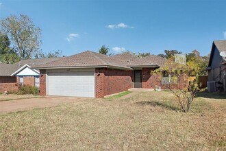 2817 Green Canyon Dr in Edmond, OK - Building Photo - Building Photo