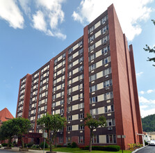 TOWN HOUSE TOWER in Johnstown, PA - Building Photo - Building Photo