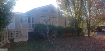 3336 Cowan Mill Ct in Douglasville, GA - Building Photo