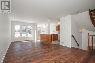 328 Statewood Dr in Ottawa, ON - Building Photo - Building Photo