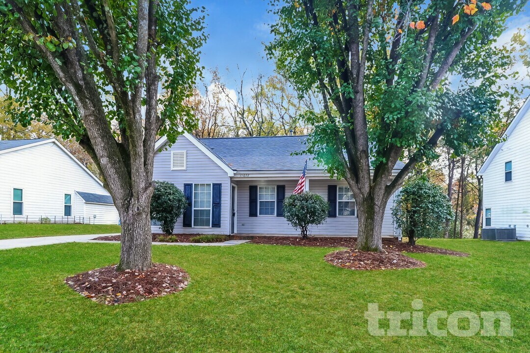 11622 Calgary Dr in Charlotte, NC - Building Photo