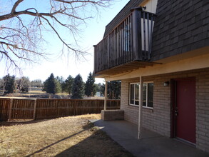 1701 Erin Ct, Unit 4 in Fort Collins, CO - Building Photo - Building Photo