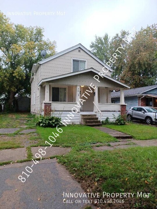1413 Lincoln Ave in Flint, MI - Building Photo