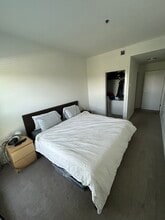 795 Sterling Lyon Pky in Winnipeg, MB - Building Photo - Building Photo