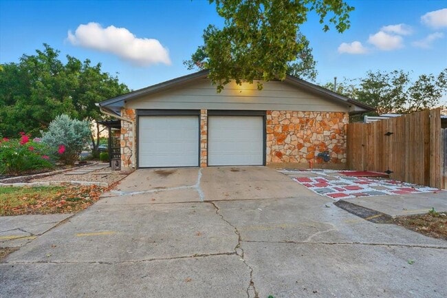 9901 Chukar Bend in Austin, TX - Building Photo - Building Photo