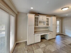 5040 Sea Isle Rd in Memphis, TN - Building Photo - Building Photo