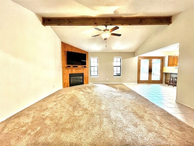 1328 Kings Row, Unit 611 in Denton, TX - Building Photo - Building Photo