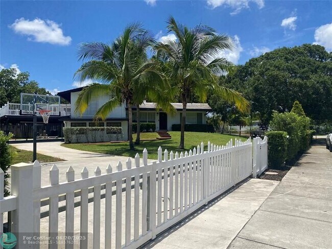 property at 2101 SW 33rd Ave