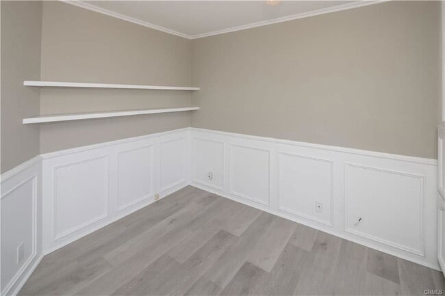 property at 434 Manhattan Ave
