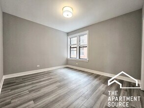 3941 N Janssen Ave in Chicago, IL - Building Photo - Building Photo
