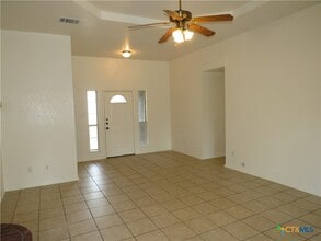 5009 James Loop in Killeen, TX - Building Photo - Building Photo