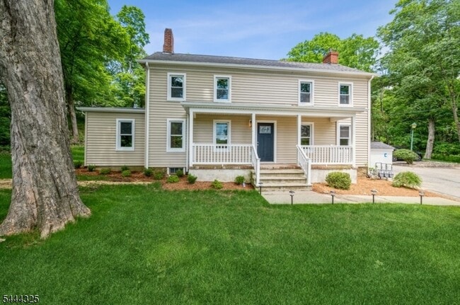 property at 1225 Sussex Turnpike