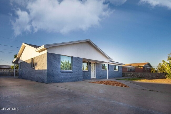 5837 Marlin Dr in El Paso, TX - Foto de edificio - Building Photo