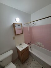 6535 Beloit Rd in West Allis, WI - Building Photo - Building Photo