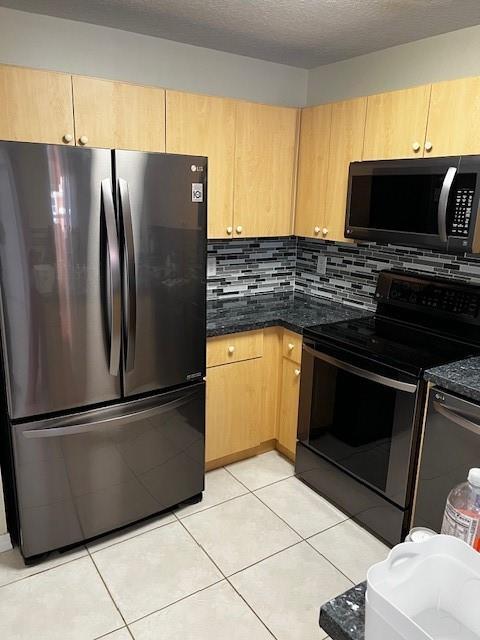 property at 2308 Anchor Ct