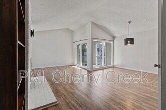 3424 S Locust St in Denver, CO - Building Photo - Building Photo