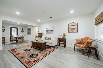 3211 Crest Ridge Dr in Dallas, TX - Building Photo - Building Photo