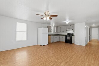 212 Salinas Rd in San Marcos, TX - Building Photo - Building Photo