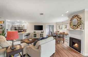 209 14th St NE, Unit 214 in Atlanta, GA - Building Photo - Building Photo
