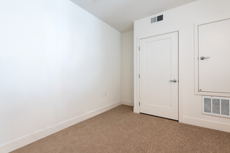 19th & Harrison in Oakland, CA - Building Photo - Interior Photo