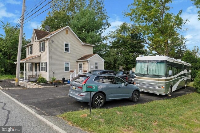 79 Barren Rd in Media, PA - Building Photo - Building Photo