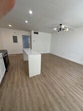 1720 Cleveland St in Hollywood, FL - Building Photo - Building Photo