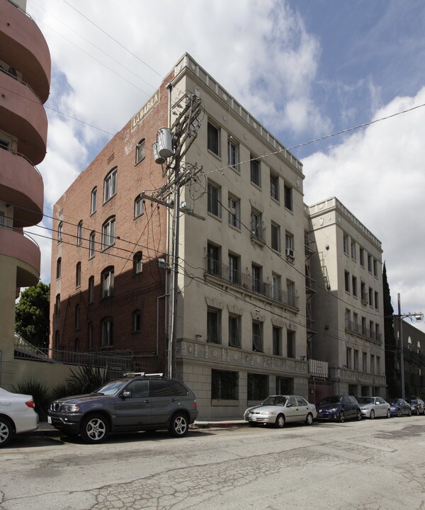 Lahabra Apartments in Los Angeles, CA - Building Photo