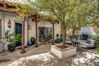 42 Calle Maria Elena in Tubac, AZ - Building Photo - Building Photo