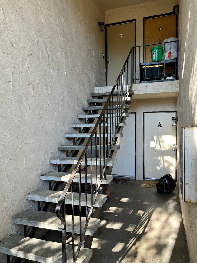 1271 Murray Ave, Unit #D