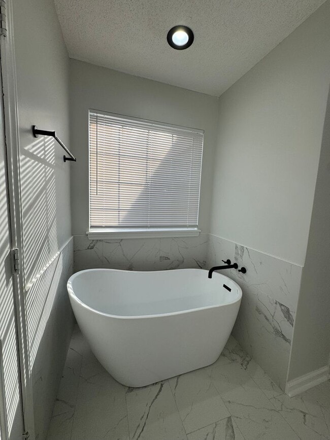 3506 Briaroak Ct in Greensboro, NC - Building Photo - Building Photo