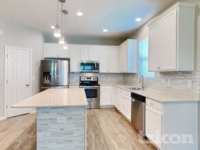 2361 Sanderling St in Haines City, FL - Foto de edificio - Building Photo