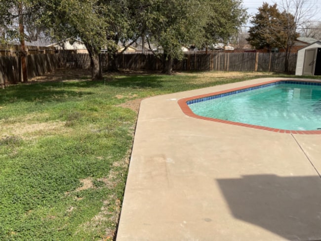4915 Rock Point St in Wichita Falls, TX - Building Photo - Building Photo
