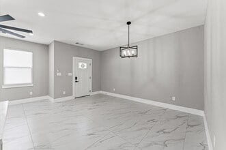 9106 Everglade Dr in Houston, TX - Building Photo - Building Photo