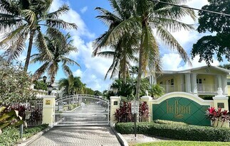 2660 NE 8th Ave in Wilton Manors, FL - Building Photo