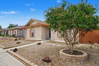 632 Fern Meadow Dr in Universal City, TX - Building Photo - Building Photo