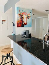 1800 N Bayshore Dr, Unit 1502 in Miami, FL - Building Photo - Building Photo