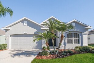 5312 Lexington Dr in Parrish, FL - Building Photo