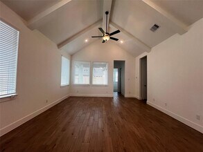 10923 Cres Spg Dr in Missouri City, TX - Building Photo - Building Photo