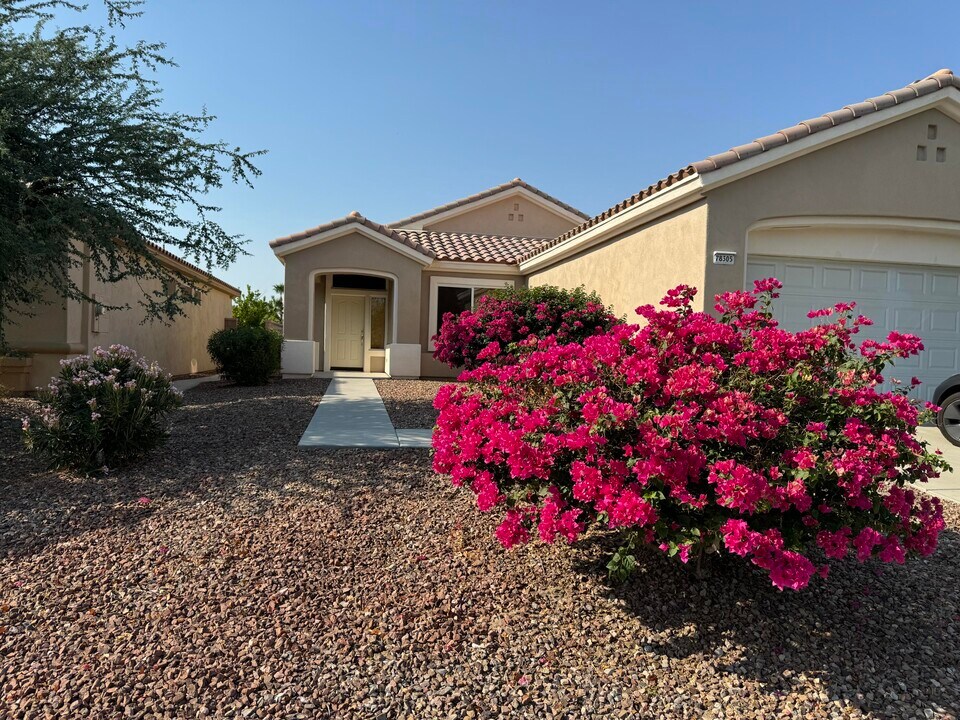 78305 Estancia Dr in Palm Desert, CA - Building Photo