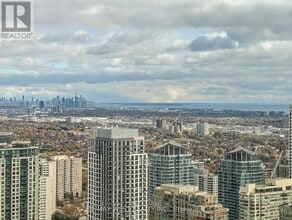 4015 The Exchange in Mississauga, ON - Building Photo - Building Photo