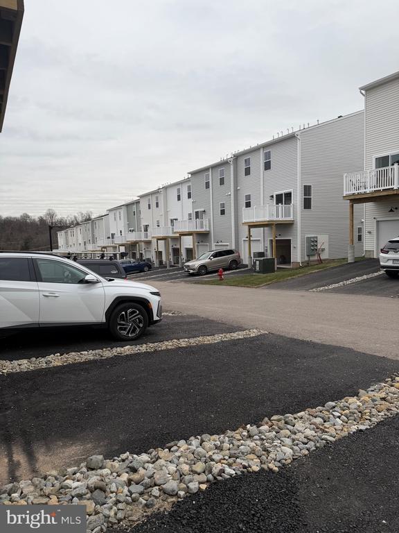 763 Platinum Dr in Phoenixville, PA - Building Photo - Building Photo